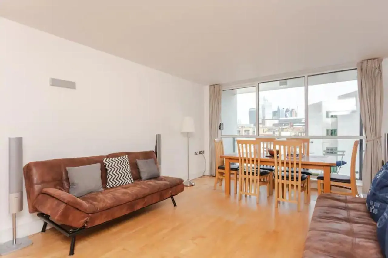 Spacious 2 Bedroom Flat On Bermondsey St London 0*,  United Kingdom