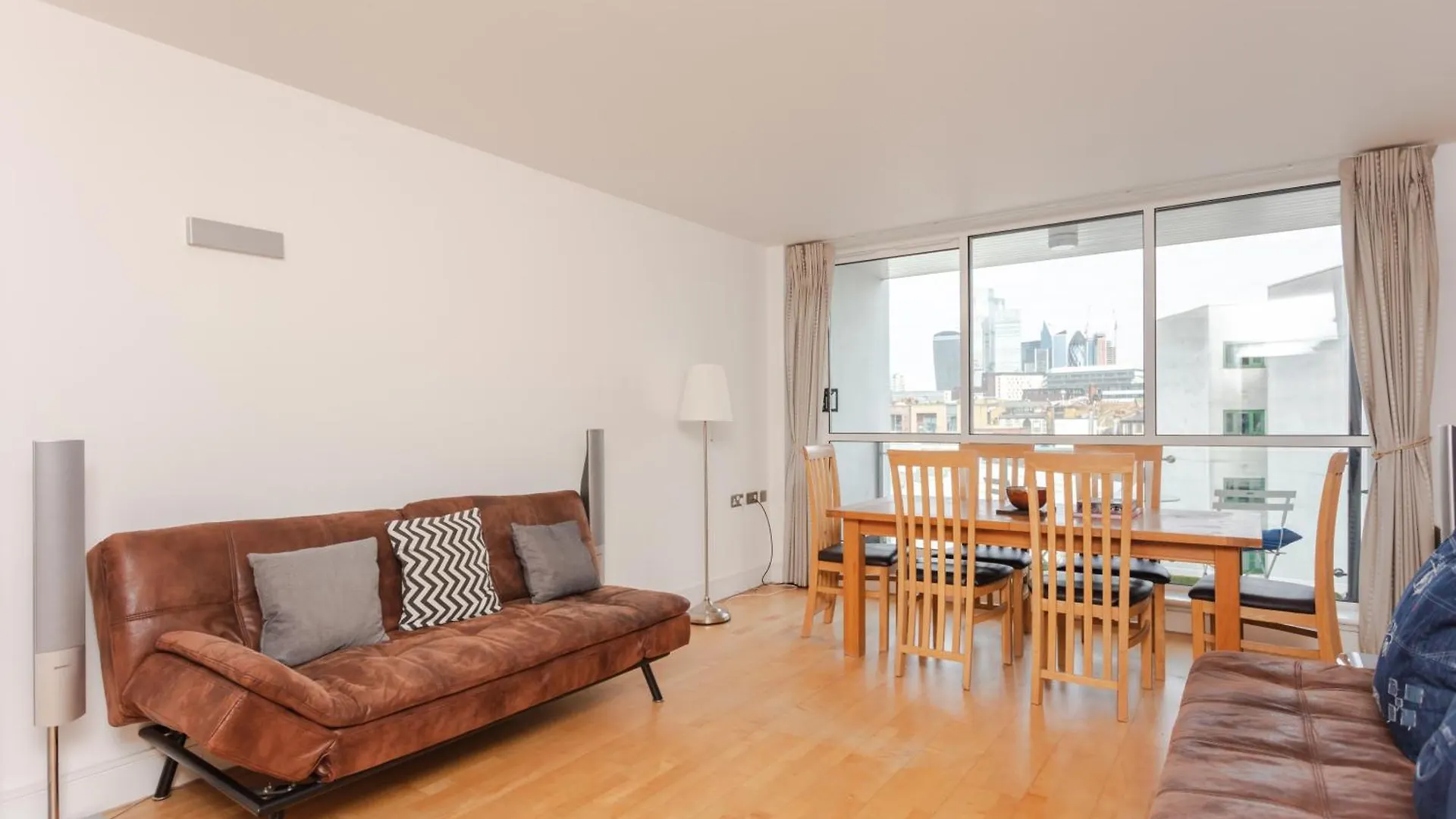 Spacious 2 Bedroom Flat On Bermondsey St London 0*,